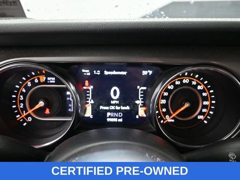 Used 2019 Jeep Wrangler Unlimited Sahara w/ Cold Weather Group AWD/4WD image 10