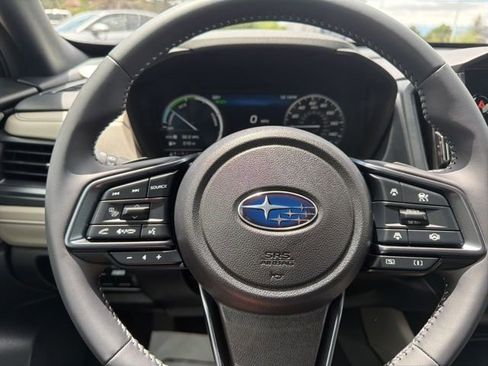 Used 2025 Subaru Forester Limited w/ Popular Package AWD/4WD image 32