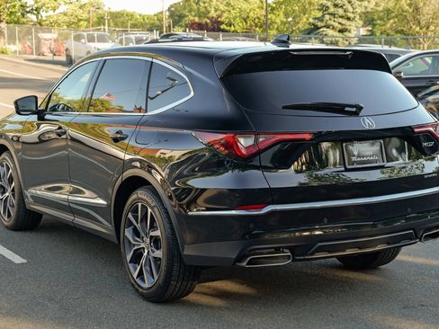 Used 2023 Acura MDX SH-AWD w/ Technology Package image 5
