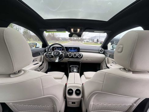 Used 2025 Mercedes-Benz CLA 250 4MATIC image 13