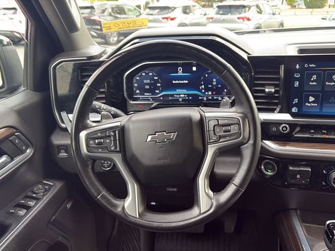 Certified 2023 Chevrolet Silverado 1500 RST AWD/4WD image 12