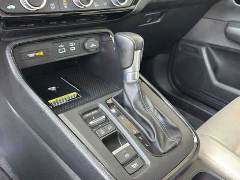 Used 2024 Honda CR-V EX-L image 25