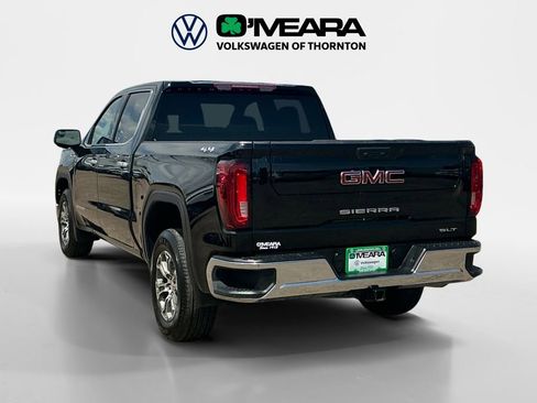 Used 2025 GMC Sierra 1500 SLT AWD/4WD image 3
