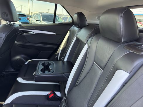 Used 2025 Buick Envision Sport Touring image 34