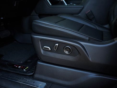 New 2026 GMC Sierra 3500 Denali w/ Denali Reserve Package image 18