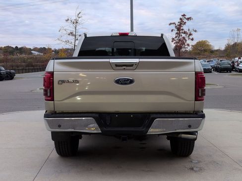 Used 2017 Ford F150 Lariat w/ Equipment Group 501A Mid image 7