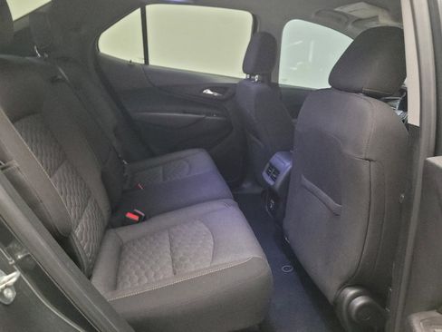 Used 2019 Chevrolet Equinox LT FWD image 19