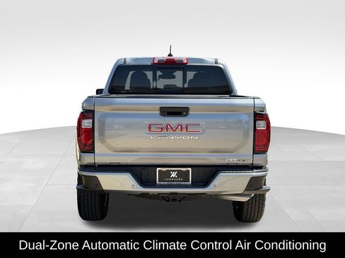 New 2026 GMC Canyon AT4 AWD/4WD image 4