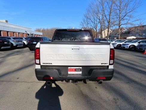 New 2026 Honda Ridgeline Sport image 5