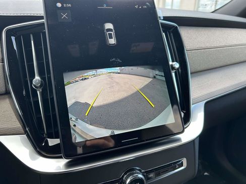 New 2026 Volvo XC90 B5 Core image 26