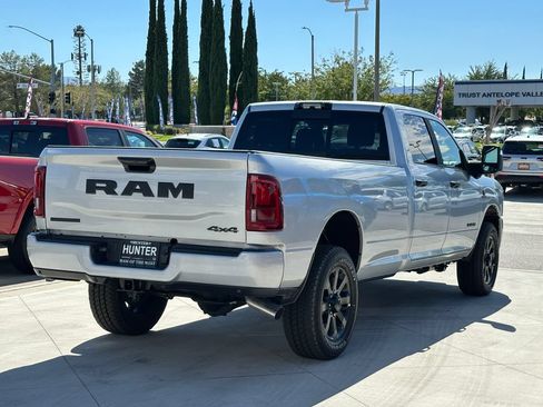New 2026 RAM 2500 Big Horn AWD/4WD image 7