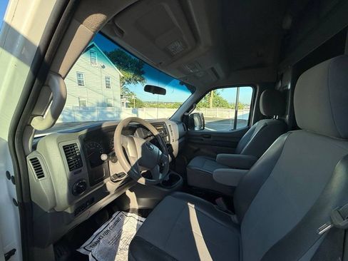 Used 2014 Nissan NV 2500 S image 10