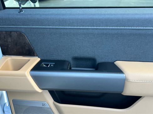 New 2026 Ford F250 Lariat w/ Lariat Premium Package image 21