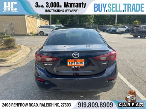 Used 2018 MAZDA MAZDA3 Touring FWD image 4