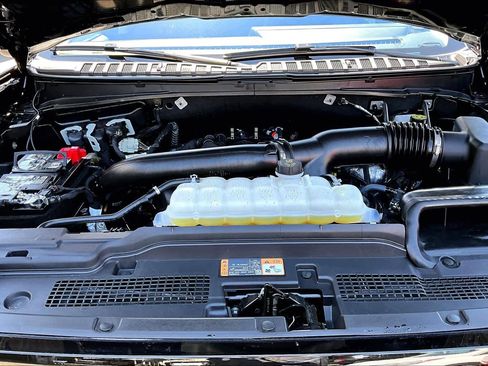 Used 2025 Ford Expedition Max Active image 32