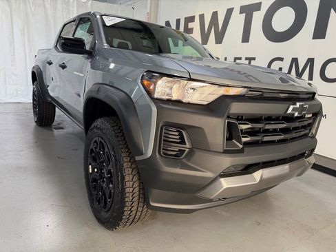 New 2026 Chevrolet Colorado Trail Boss AWD/4WD image 38