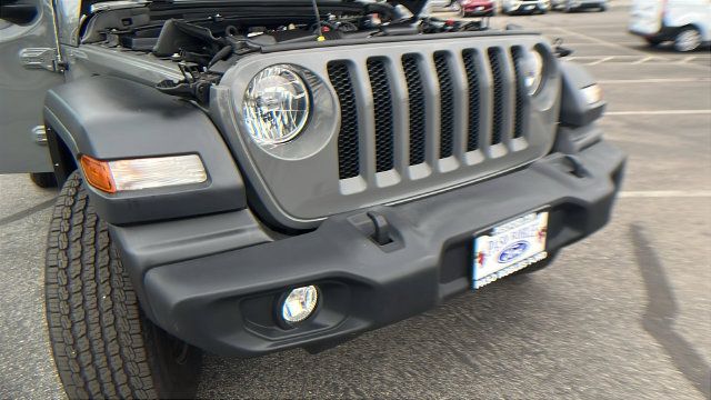 Used 2023 Jeep Wrangler Unlimited Sport AWD/4WD image 11