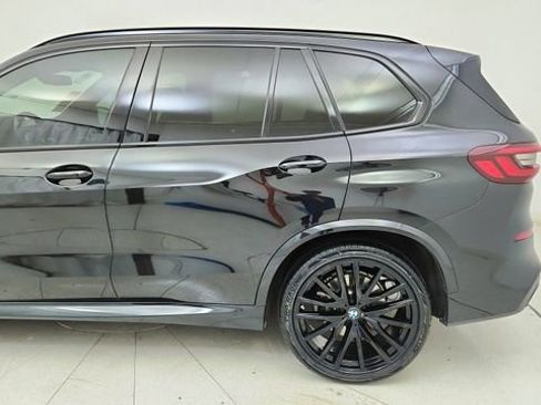 Used 2022 BMW X5 sDrive40i w/ M Sport Package image 11