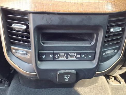 Used 2019 RAM 1500 Laramie Longhorn AWD/4WD image 27