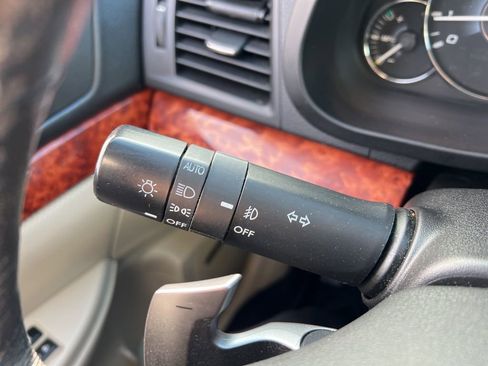 Used 2010 Subaru Outback 2.5i Limited image 15