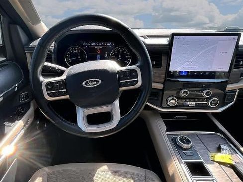Used 2022 Ford Expedition Max Limited RWD image 8