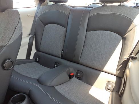 Used 2015 MINI Cooper S FWD image 12