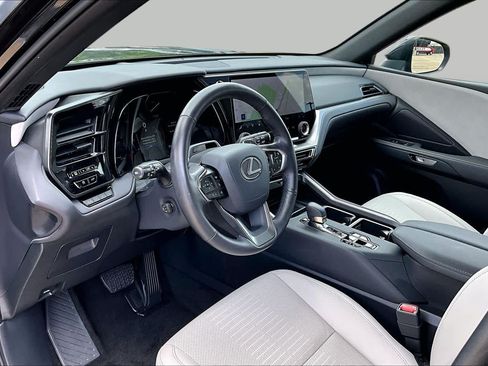 Certified 2026 Lexus TX 350 AWD w/ Technology Package image 18