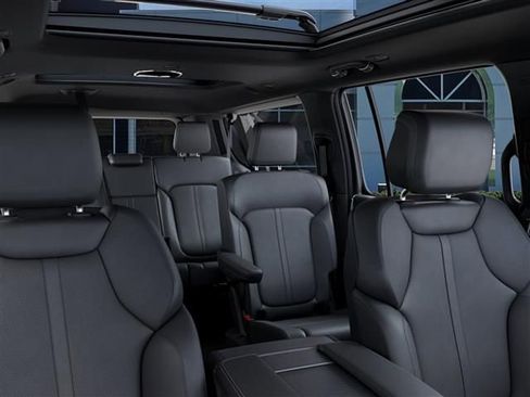 New 2026 Jeep Grand Wagoneer L 4WD w/ Premium Group I image 26