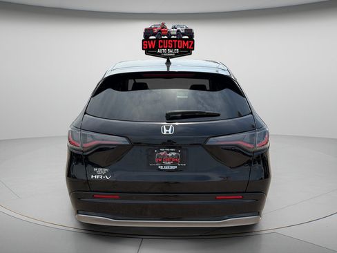 Used 2024 Honda HR-V EX-L image 6