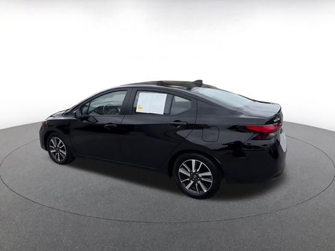 Used 2025 Nissan Versa SV FWD image 10