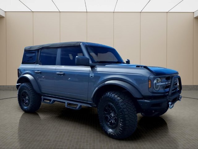 Used 2024 Ford Bronco Big Bend w/ Sasquatch Package AWD/4WD image 5