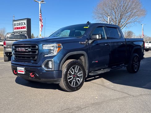 Used 2019 GMC Sierra 1500 AT4 w/ AT4 Premium Package AWD/4WD image 3