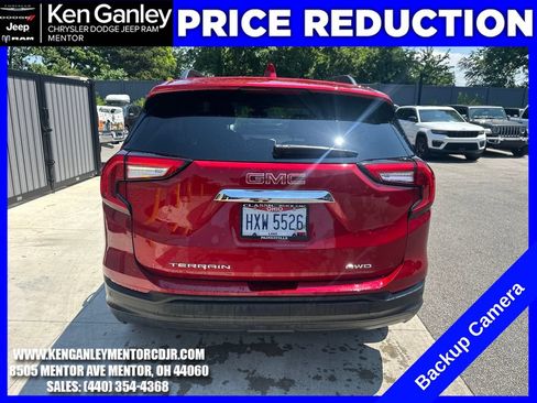 Used 2023 GMC Terrain SLE w/ Driver Convenience Package AWD/4WD image 8