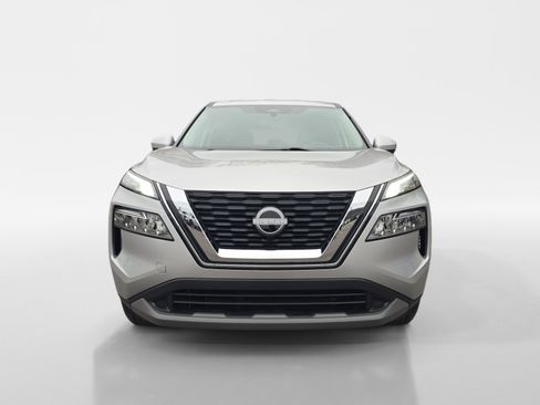 Used 2023 Nissan Rogue SV image 8