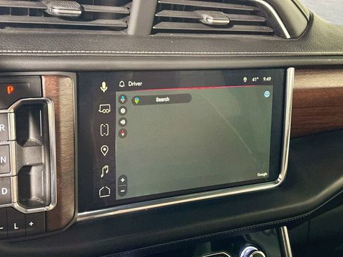 Used 2023 GMC Yukon Denali Ultimate AWD/4WD image 16
