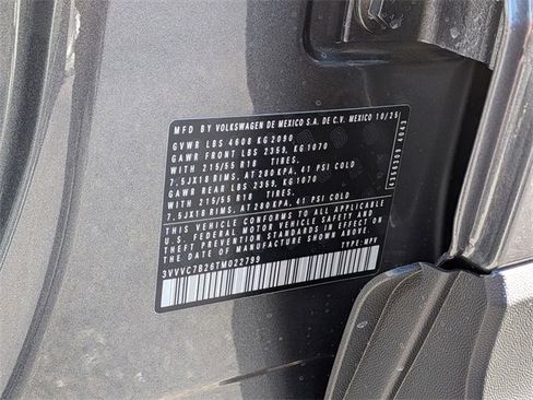 New 2026 Volkswagen Taos SE image 33