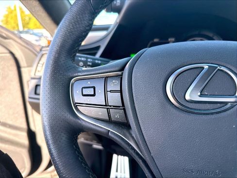 Used 2024 Lexus ES 300h F Sport w/ Accessory Package (Z1) FWD image 14