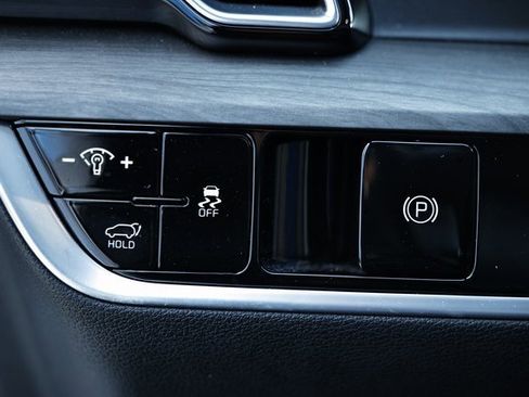 Used 2024 Kia Sportage X-Line w/ X-Line Premium Package image 30