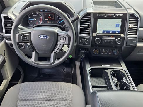 Used 2022 Ford F250 XLT w/ XLT Premium Package AWD/4WD image 26