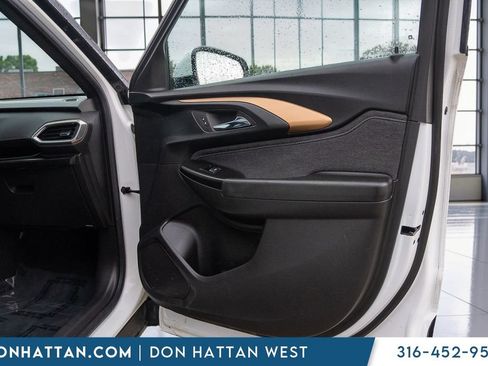 Used 2023 Chevrolet TrailBlazer ACTIV w/ Sun and Liftgate Package FWD image 24