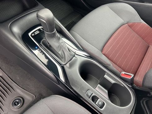 Used 2024 Toyota Corolla SE image 25