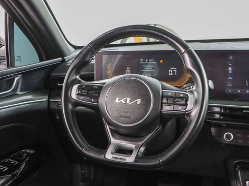 Used 2025 Kia K5 GT-Line w/ GT-Line Premium Package FWD image 12