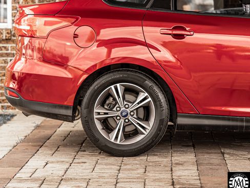 Used 2017 Ford Focus SE image 11