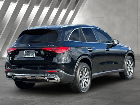 Certified 2024 Mercedes-Benz GLC 300 4MATIC image 4
