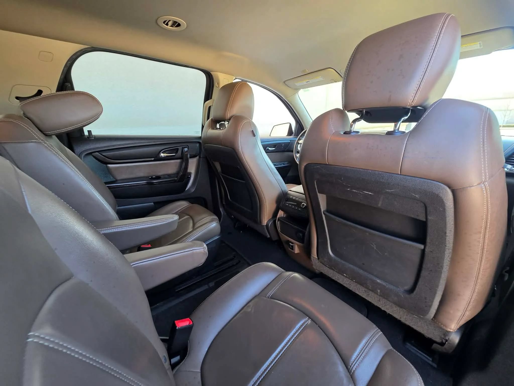 Used 2016 GMC Acadia SLT FWD image 17