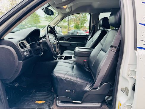 Used 2013 Chevrolet Silverado 1500 LTZ w/ LTZ Plus Package image 13