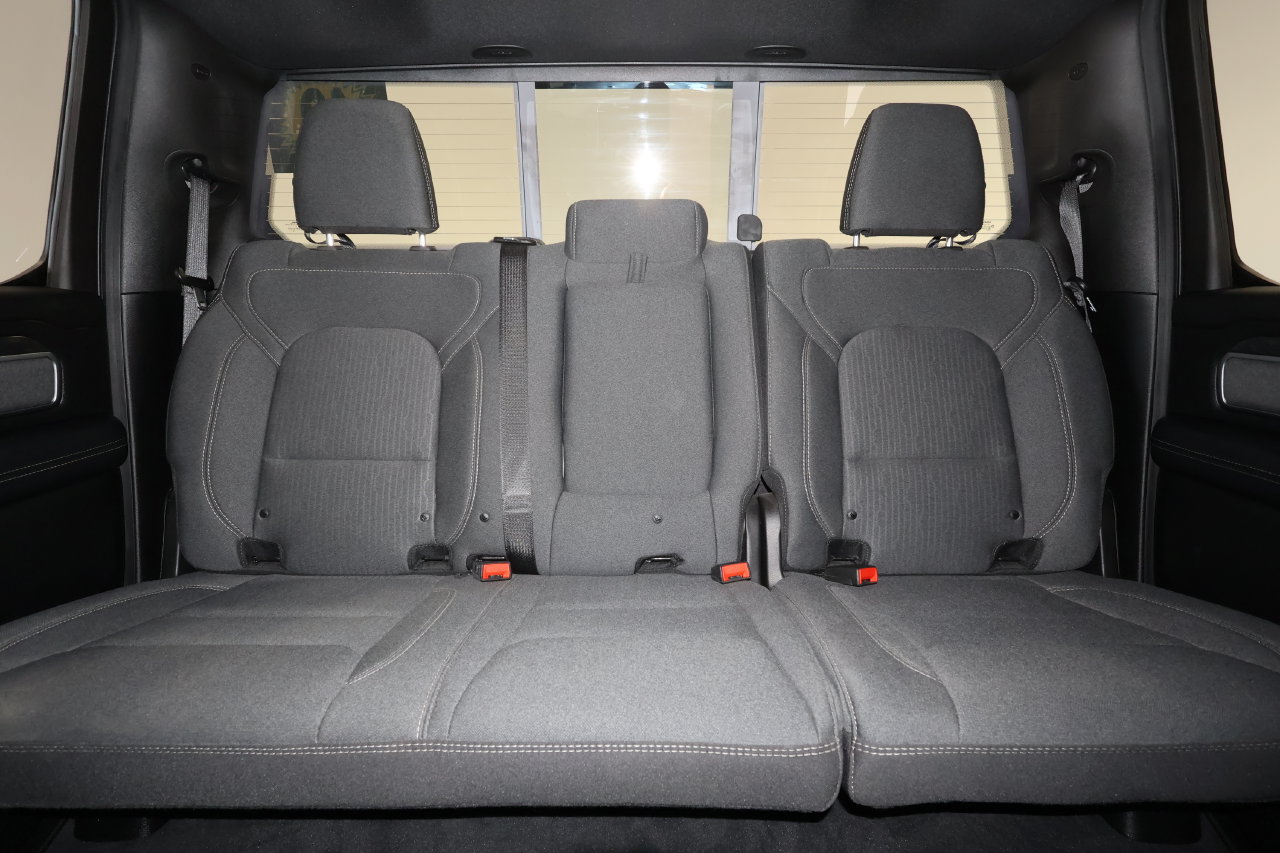 Used 2019 RAM 1500 Big Horn AWD/4WD image 30