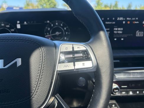 Used 2023 Kia Telluride SX Prestige image 18