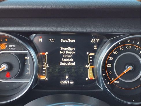 Used 2023 Jeep Wrangler Altitude image 29