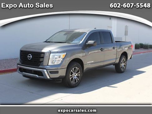 Used 2022 Nissan Titan SV AWD/4WD image 1